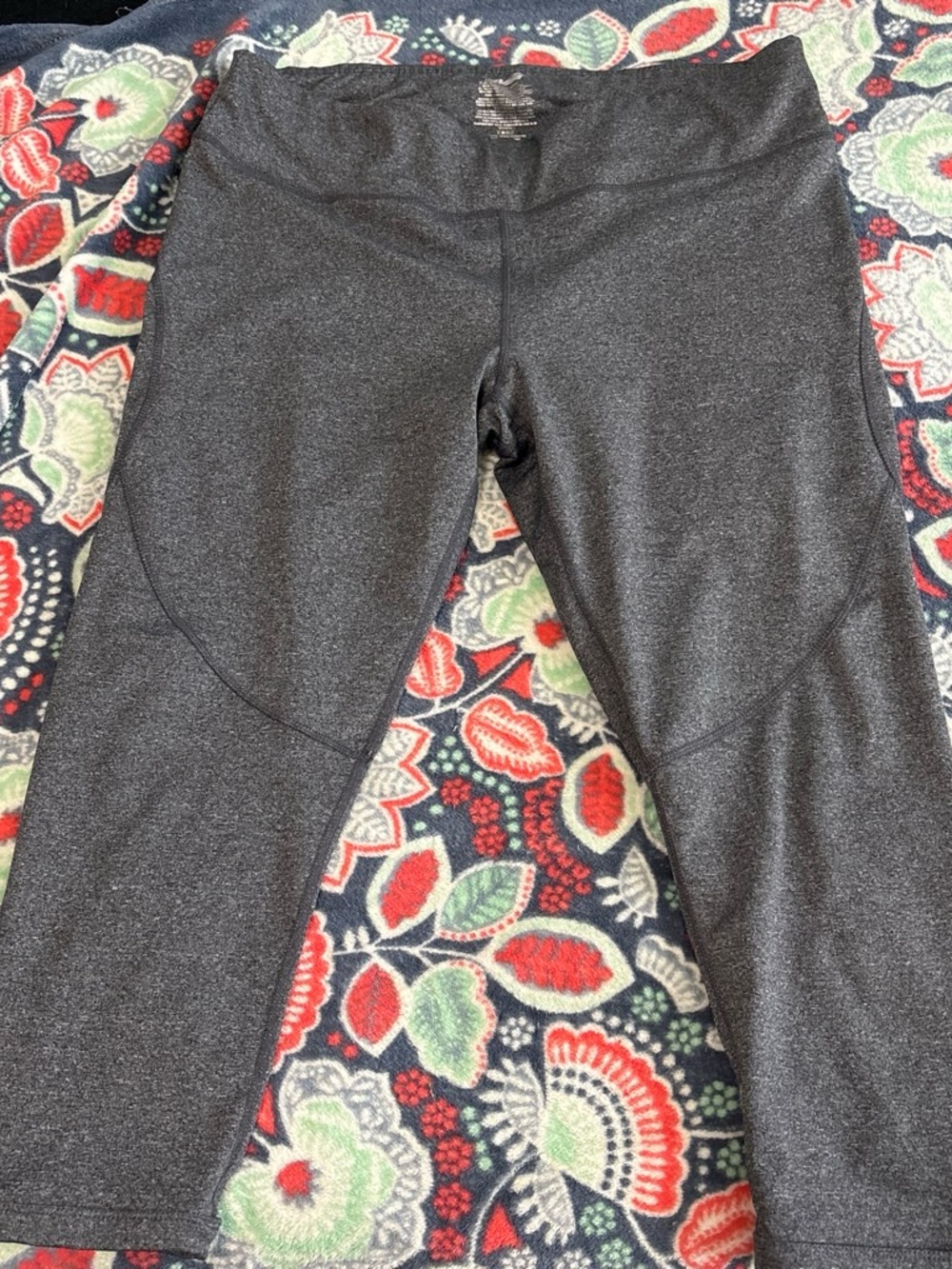 Avia Charcoal Heather Performance Capri Leggings